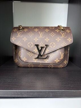 Louis Vuitton Passy Shoulder Bag In Monogram